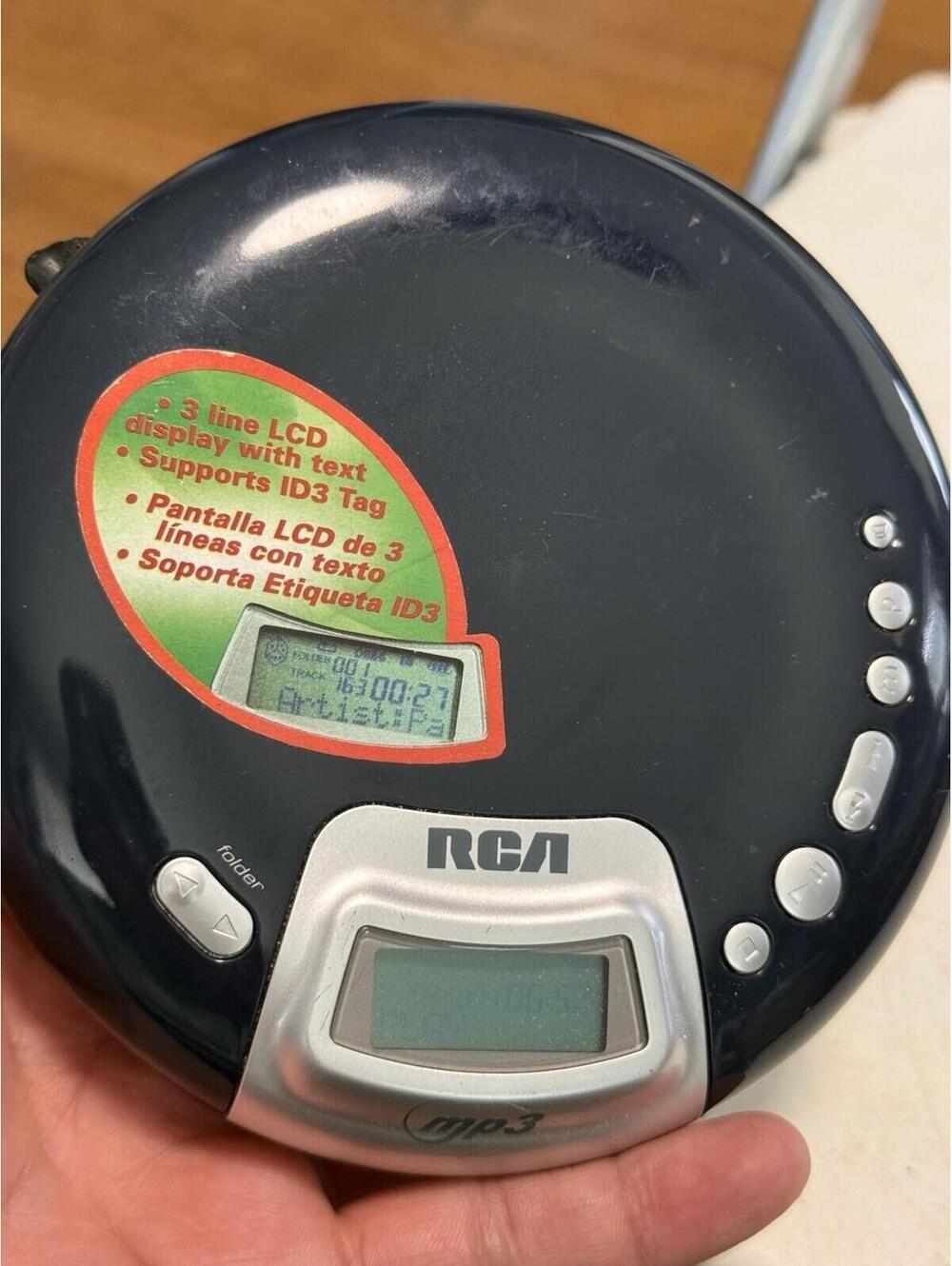RCA RP2621 Personal MP3 CD Player Portable Discman Anti Skip Digital Display